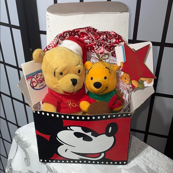 Vintage Disney Winnie the Pooh Plush Toy Set - NWT - Picture 1 of 1